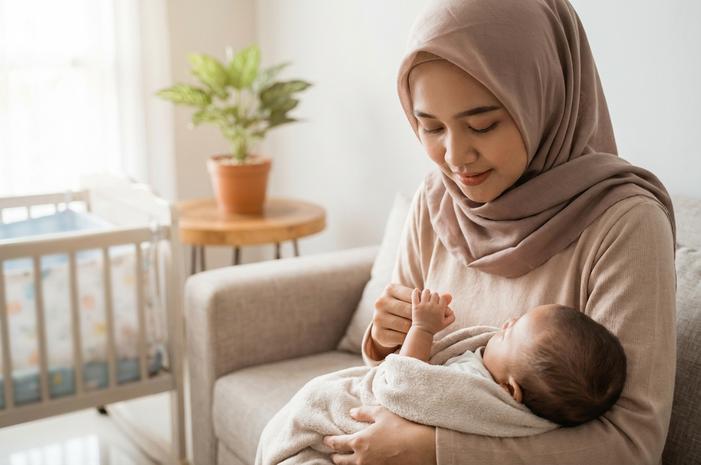 How a Postpartum Doula Supports?