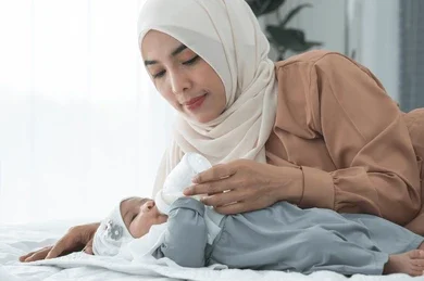 Postpartum Self-Care Tips for New Mothers